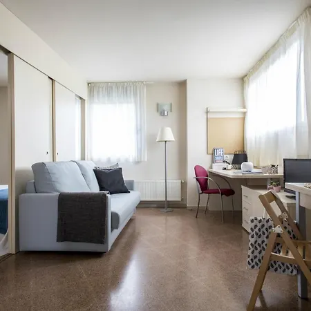 Residencia Universitaria Resa Manuel Agud Querol Appartamento San Sebastián