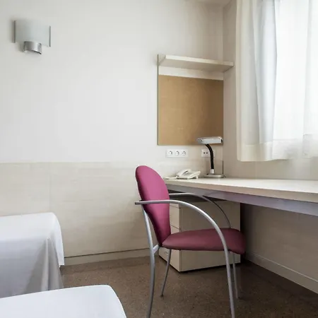 Residencia Universitaria Resa Manuel Agud Querol * San Sebastian