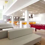 Residencia Universitaria Resa Manuel Agud Querol * San Sebastián