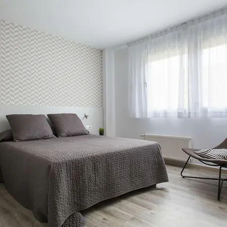 Residencia Universitaria Resa Manuel Agud Querol 아파트 산세바스티안