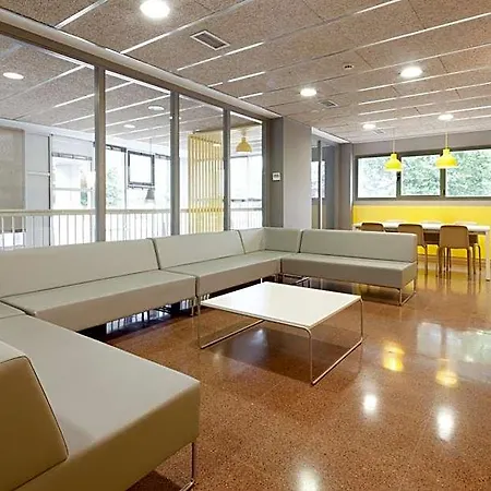 Residencia Universitaria Resa Manuel Agud Querol * San Sebastián