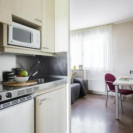 Residencia Universitaria Resa Manuel Agud Querol 아파트 산세바스티안