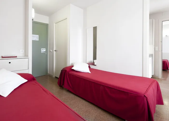 Residencia Universitaria Resa Manuel Agud Querol * San Sebastian