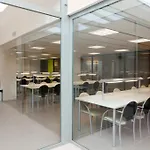 Residencia Universitaria Resa Manuel Agud Querol Apartment
