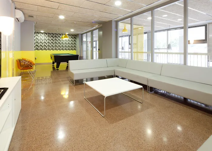 Apartament Residencia Universitaria Resa Manuel Agud Querol *